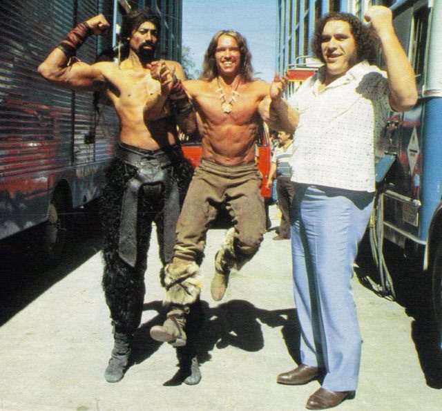 Andr%C3%A9-the-Giant-with-Arnold.jpg